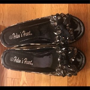 Helen’s Heart Black leopard Hidden Wedge Sandal- 8
